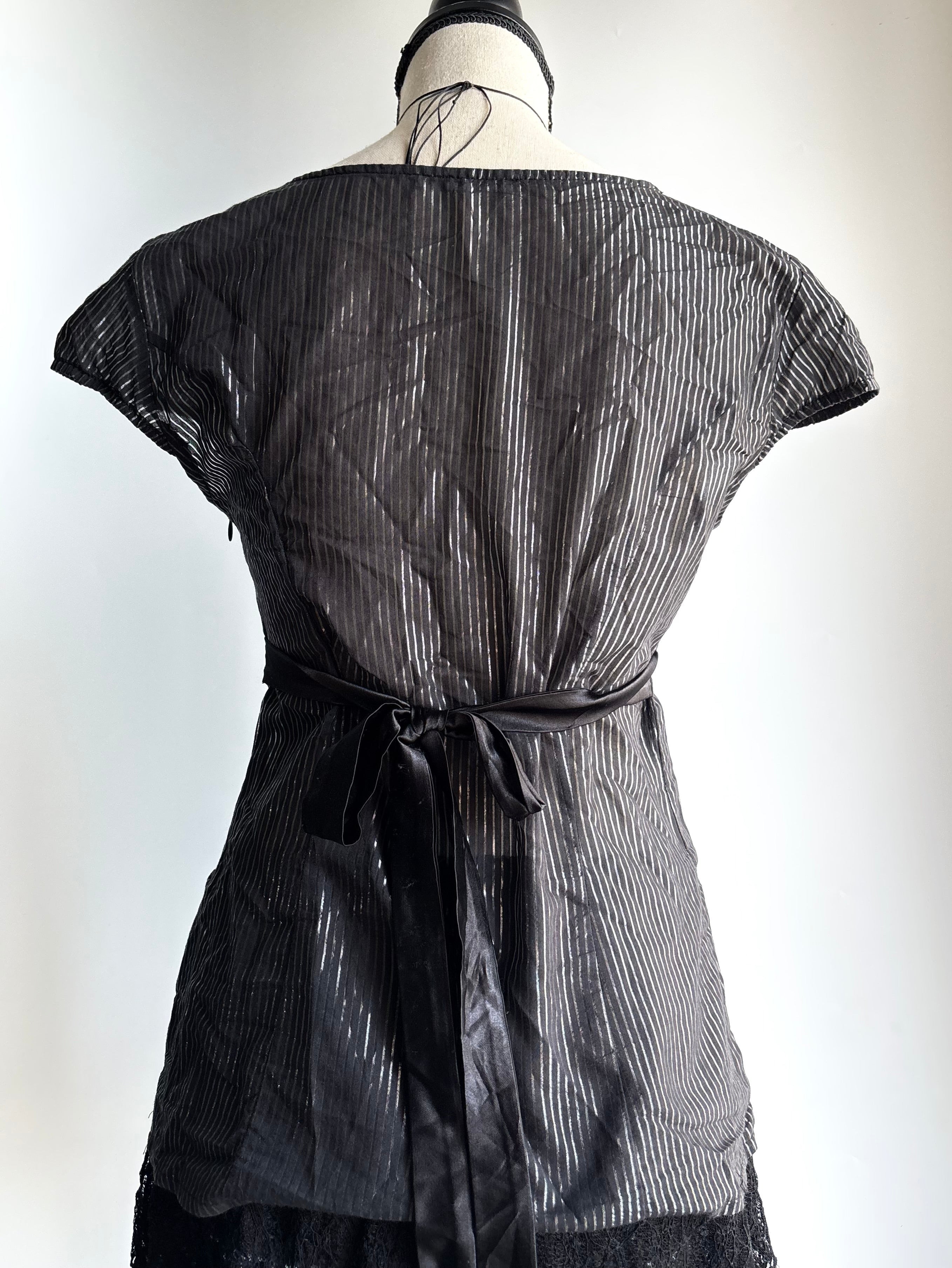 gothic fitted top