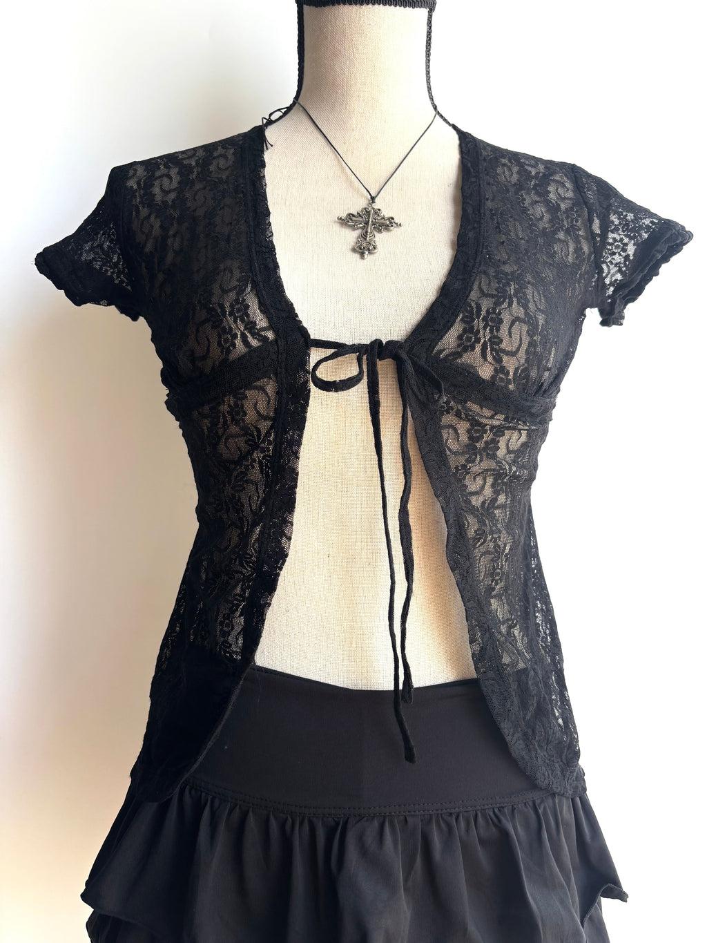 Mesh tie up top