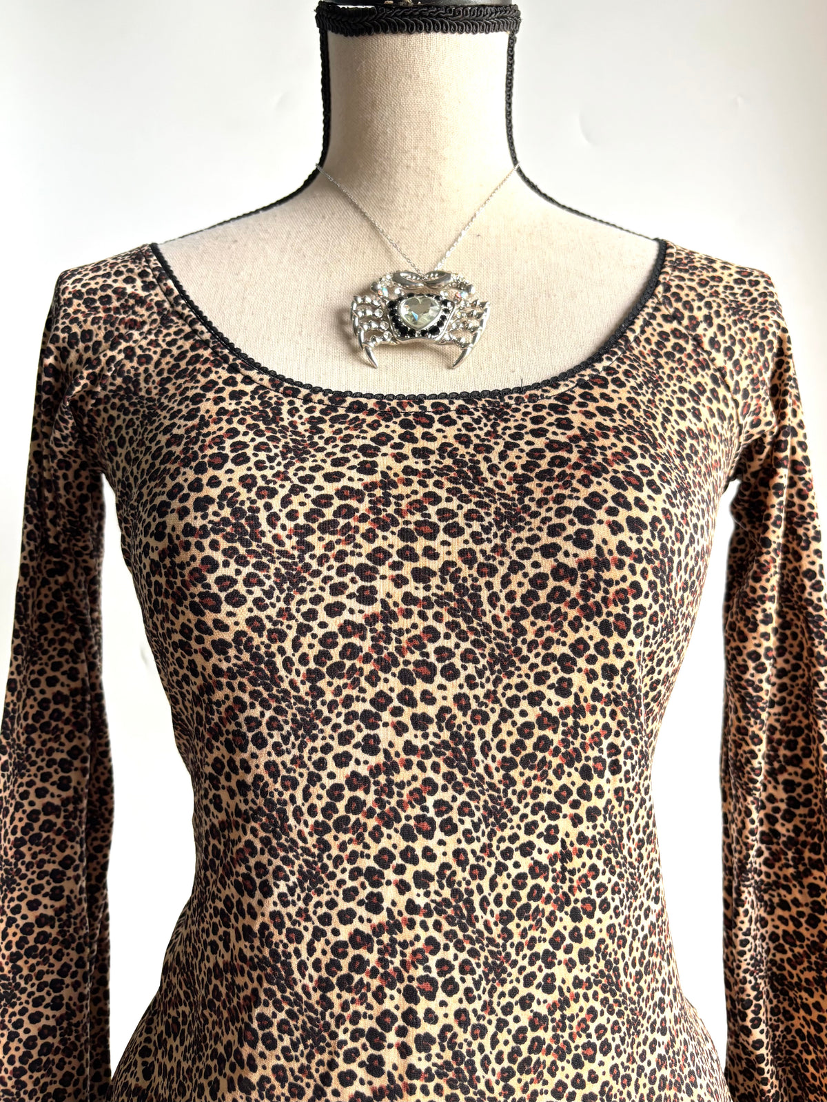 Leopard top