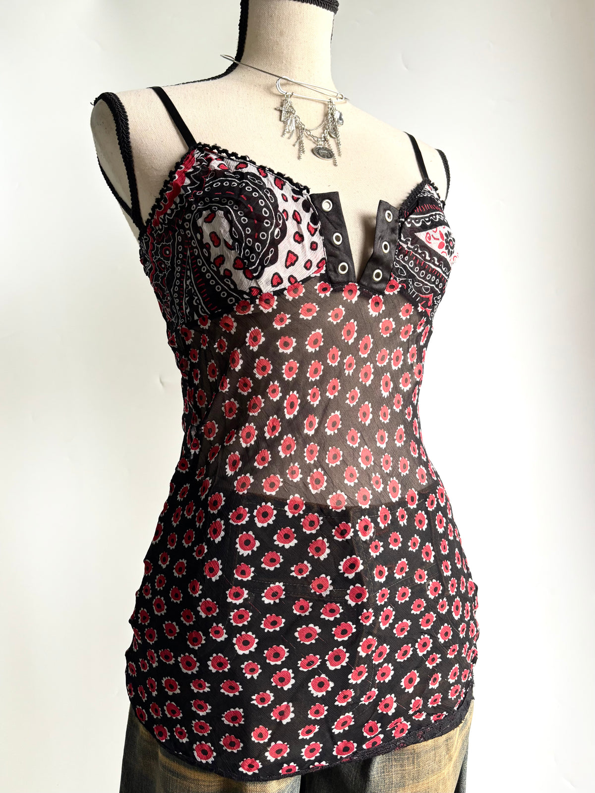 Desi mesh cami