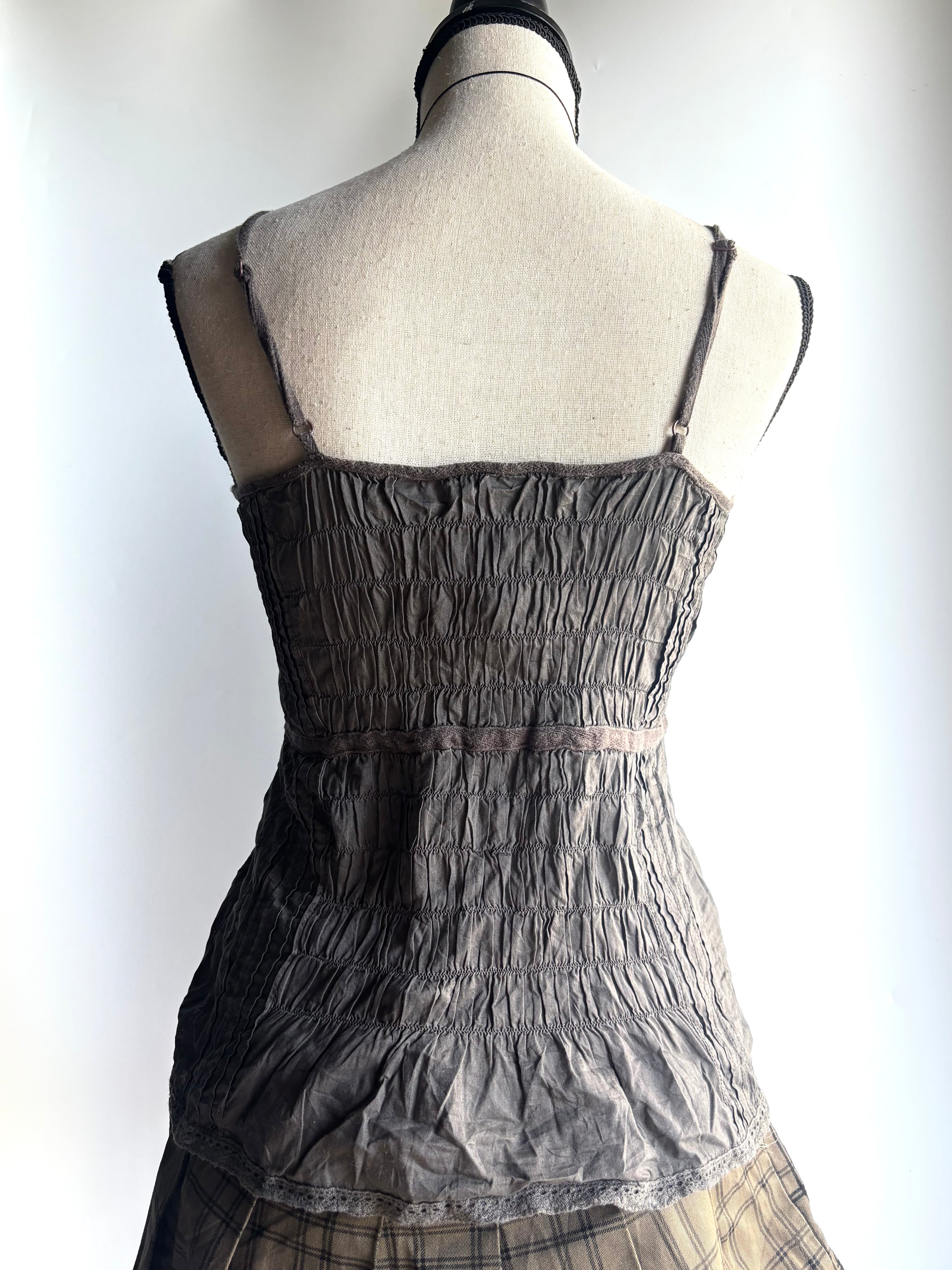 grunge style cami top