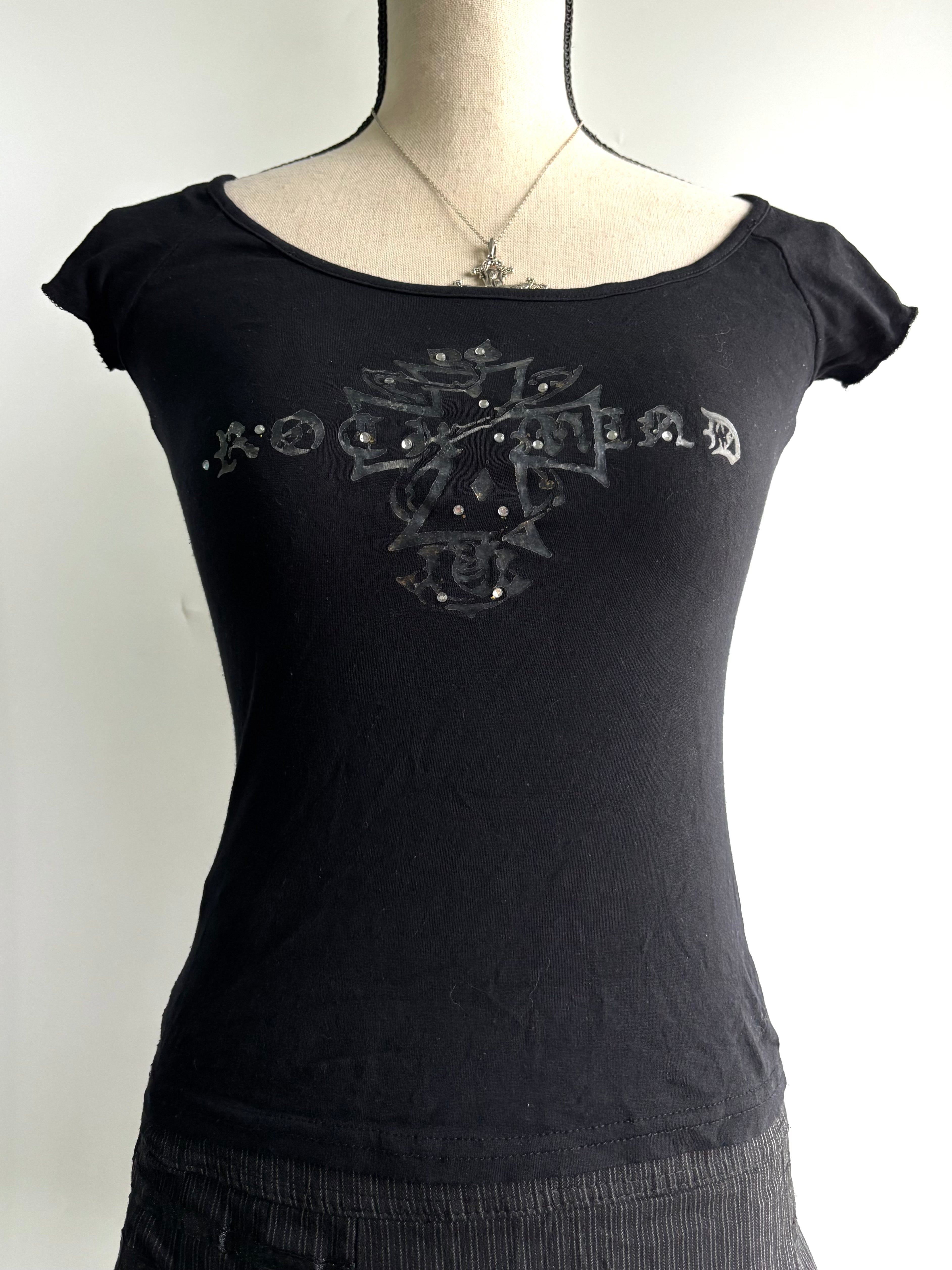 grunge fitted top