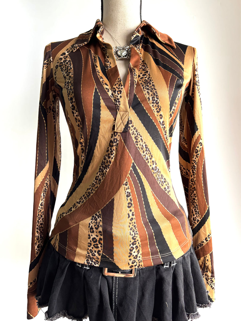 vintage fitted top