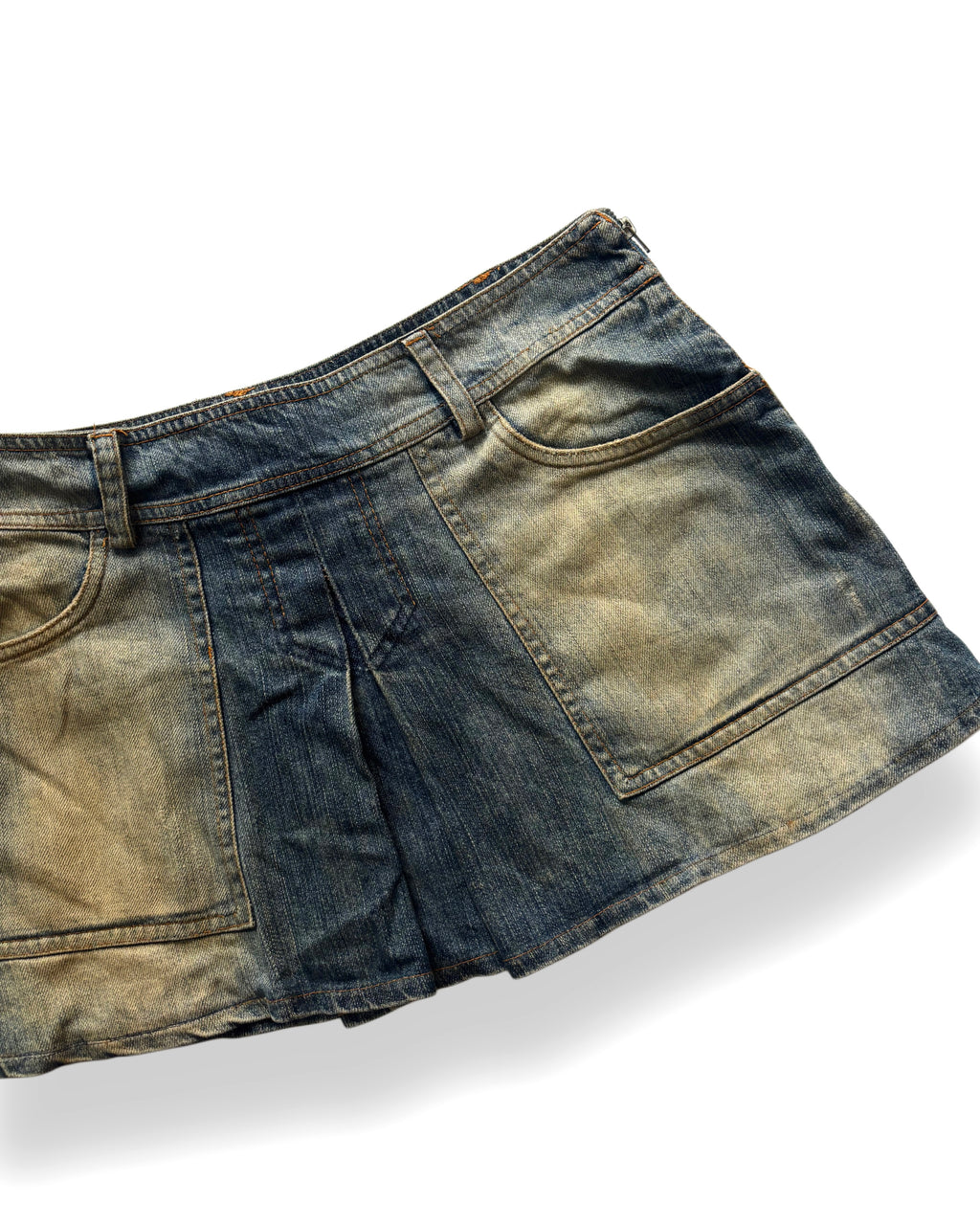 y2k mini skirt