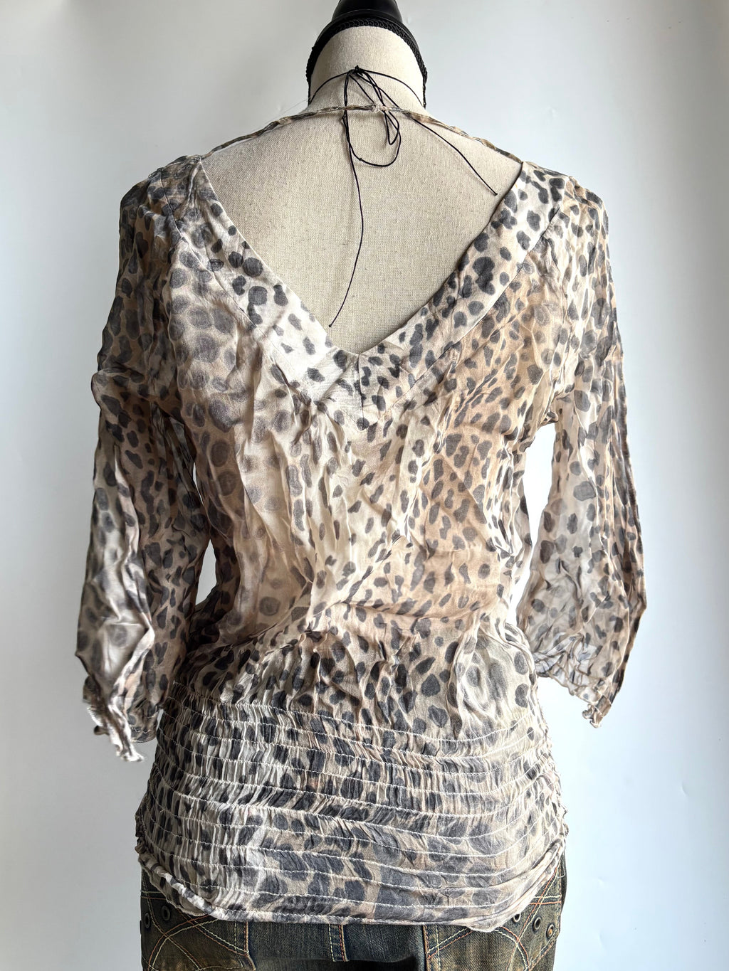 leopard fitted top