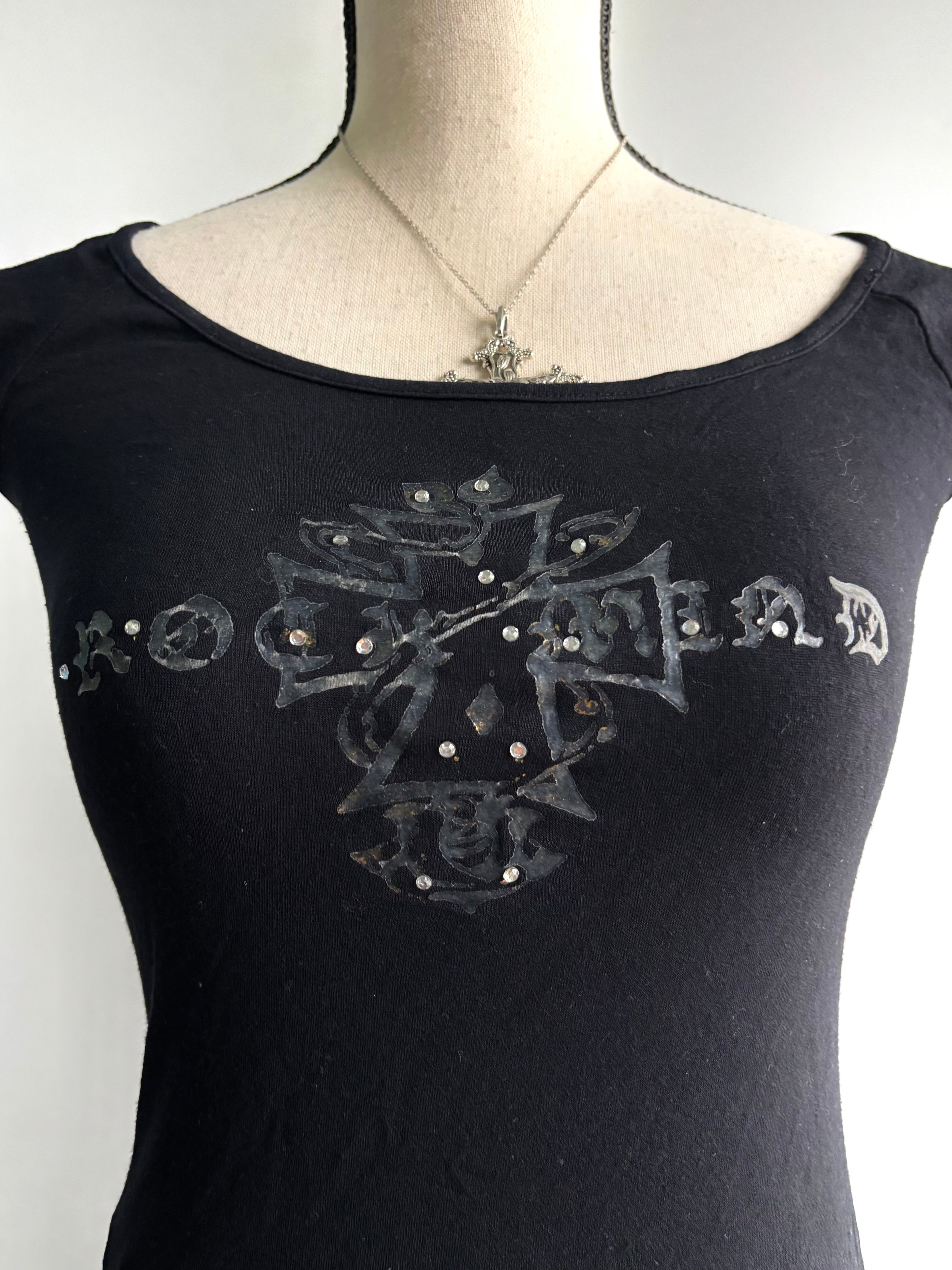 grunge fitted top