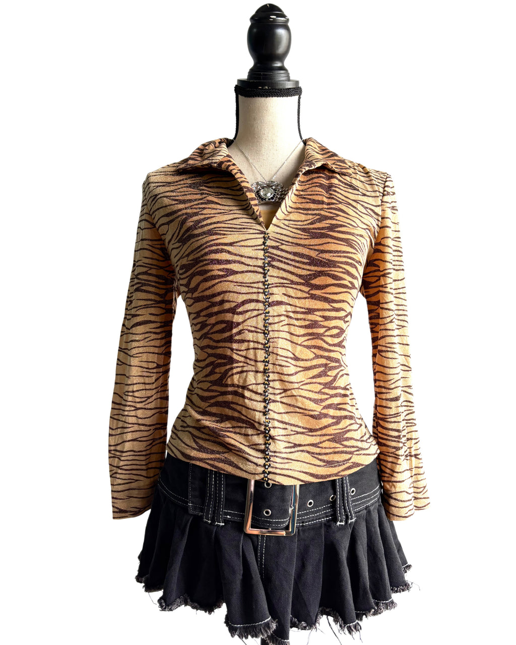 vintage animal print top