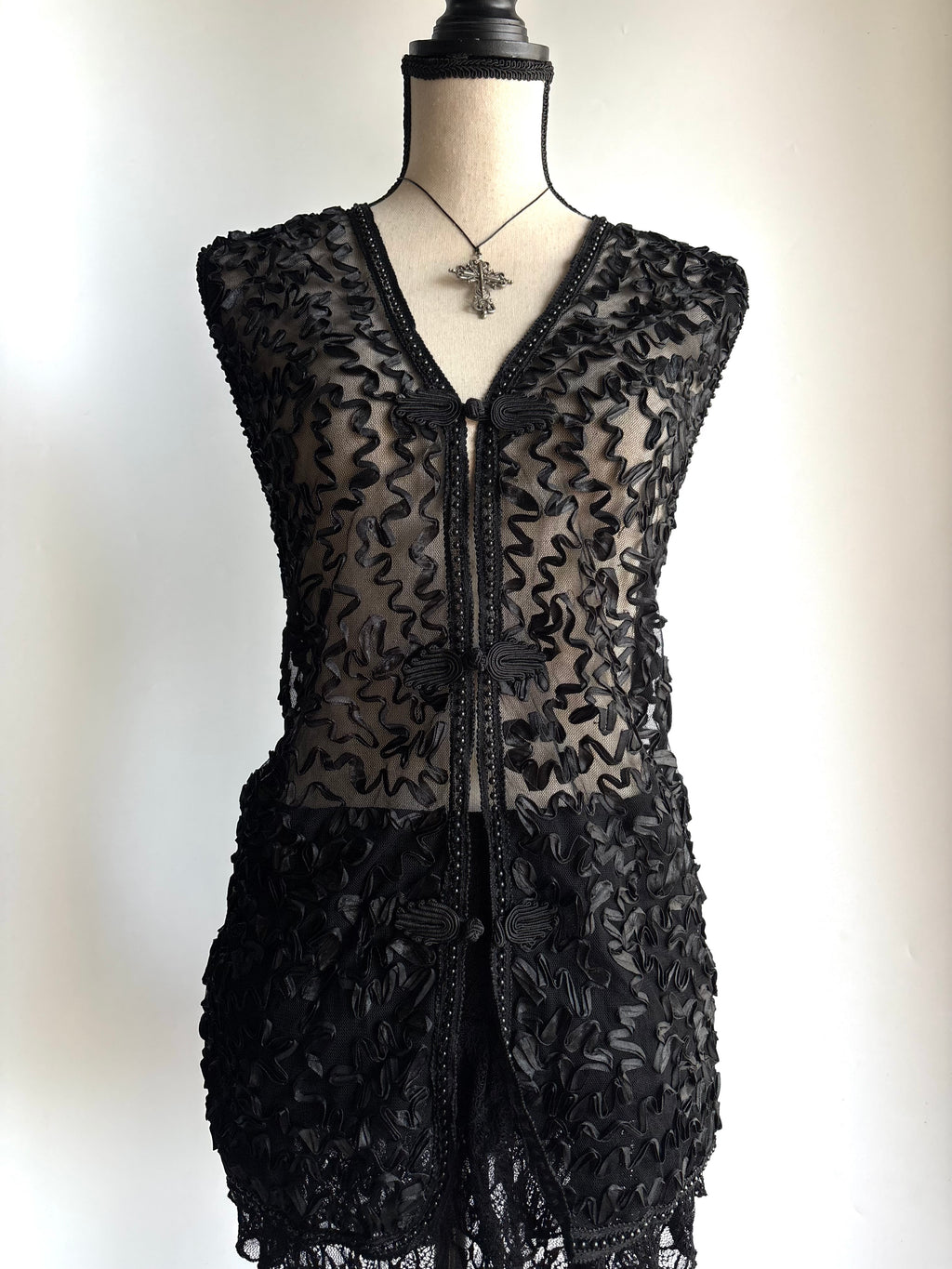 vintage mesh vest