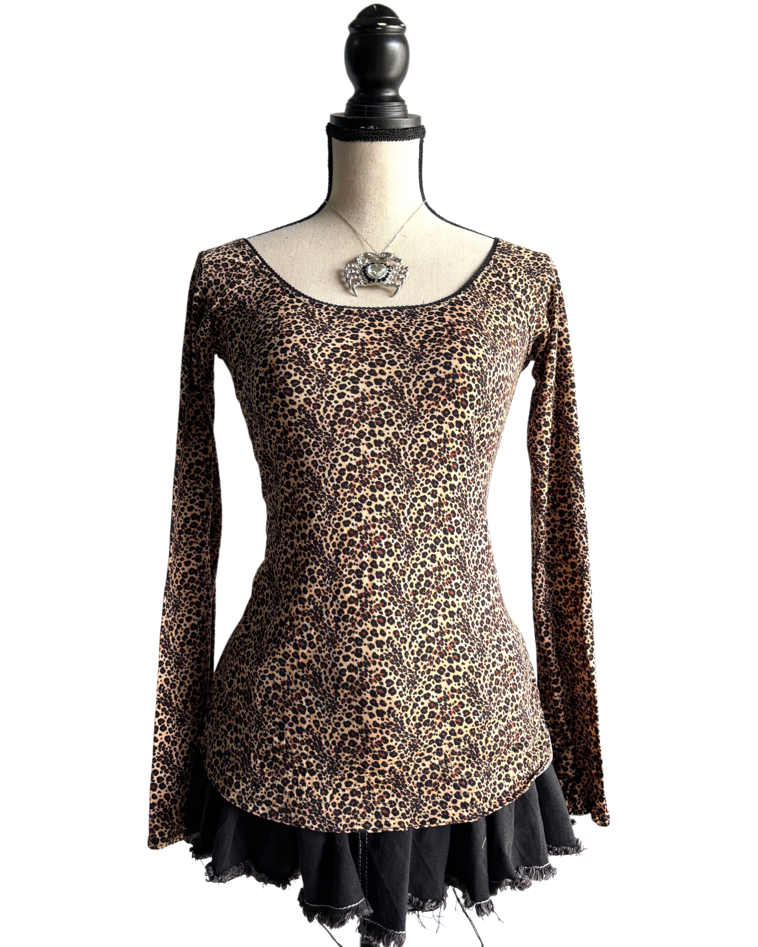 Leopard top