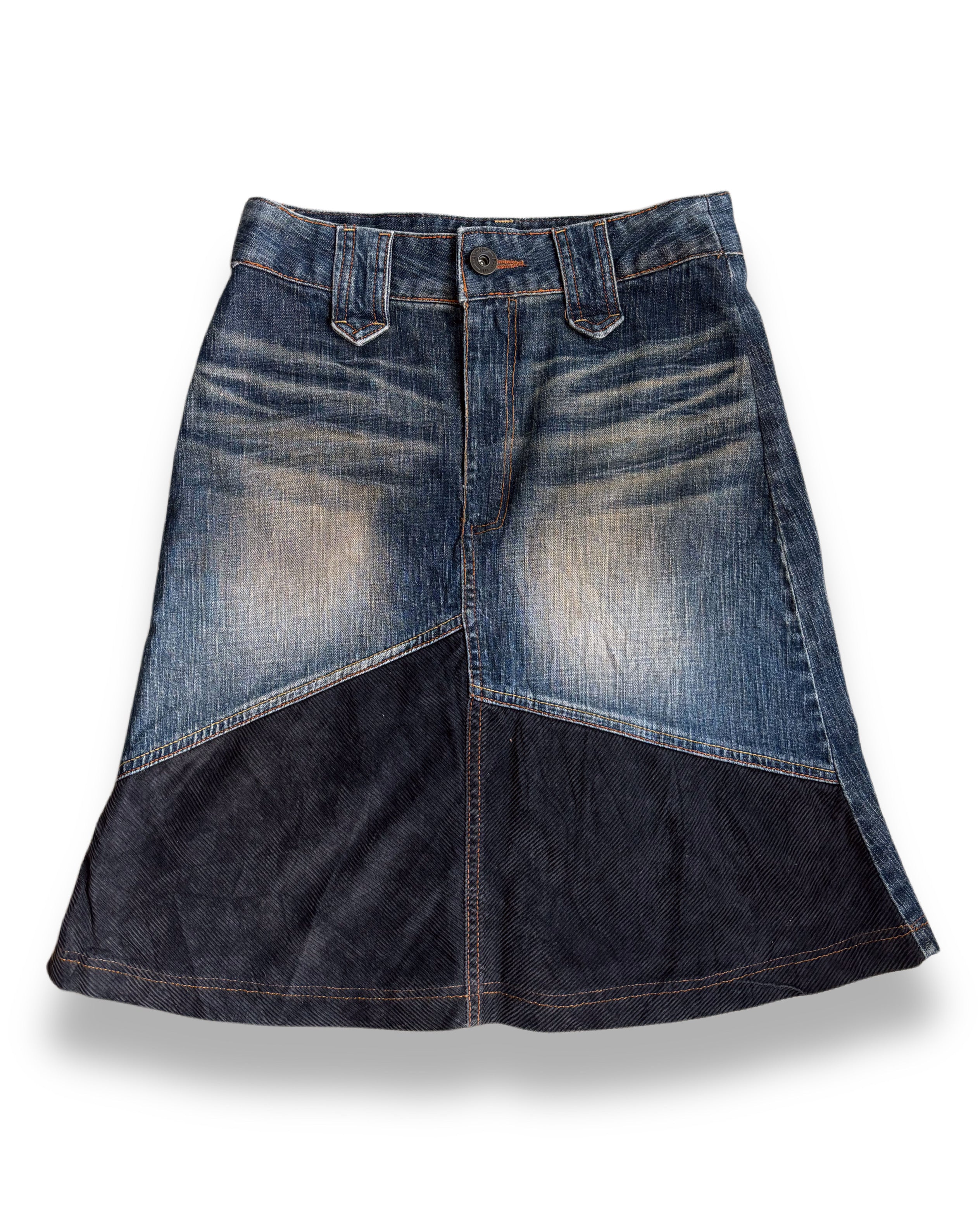 Y2k style skirt