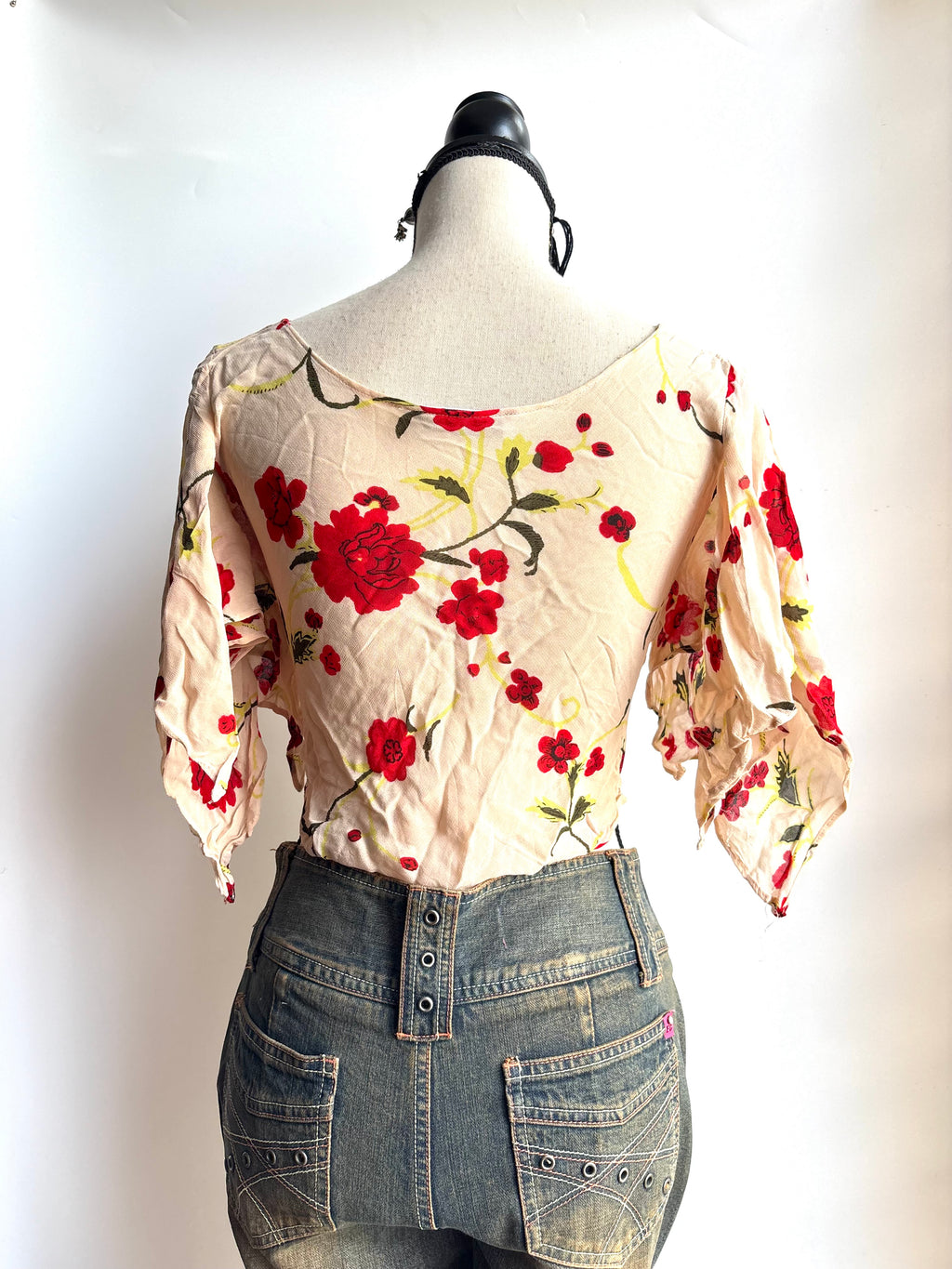 y2k style fitted top