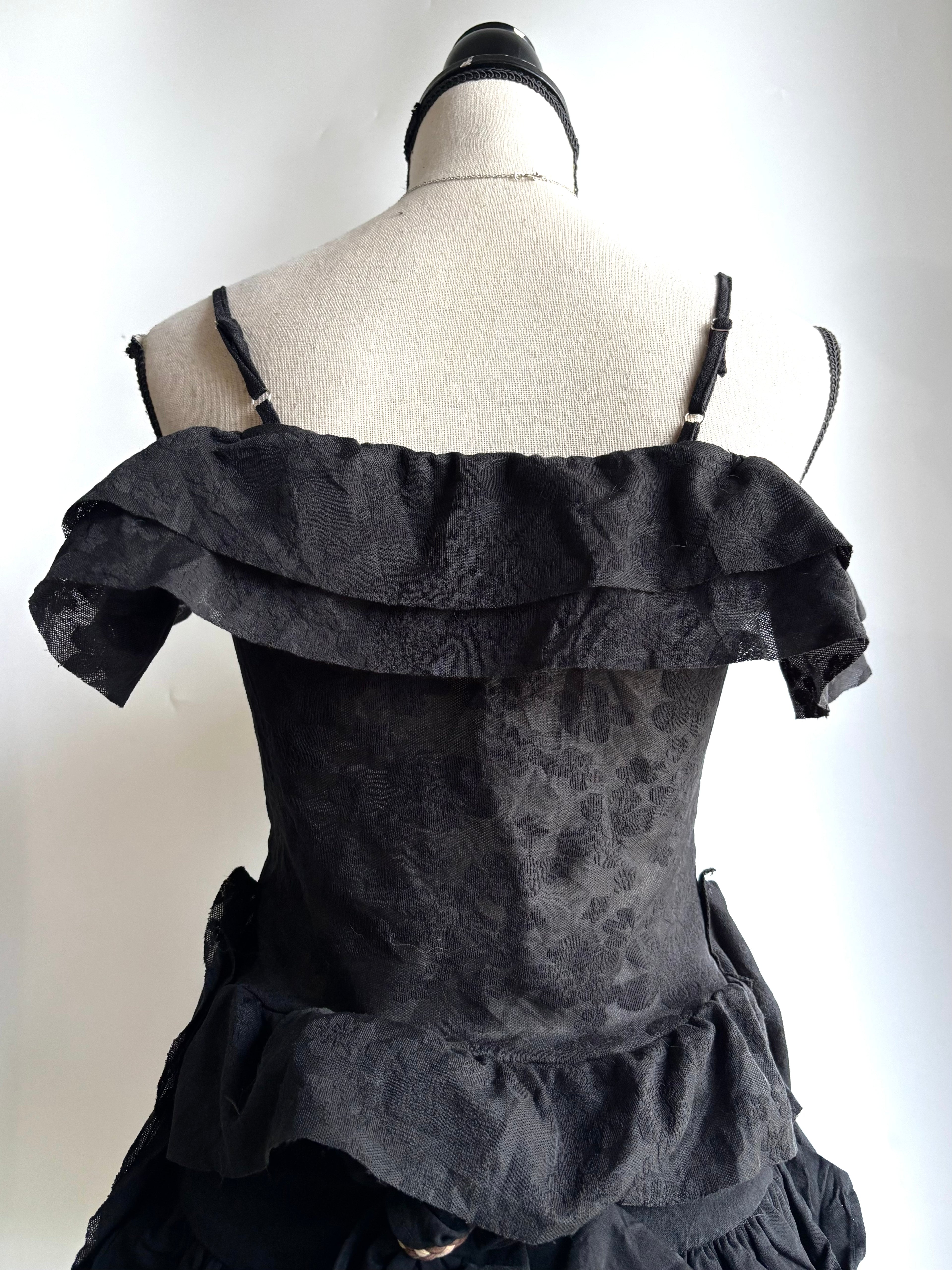 grunge style top